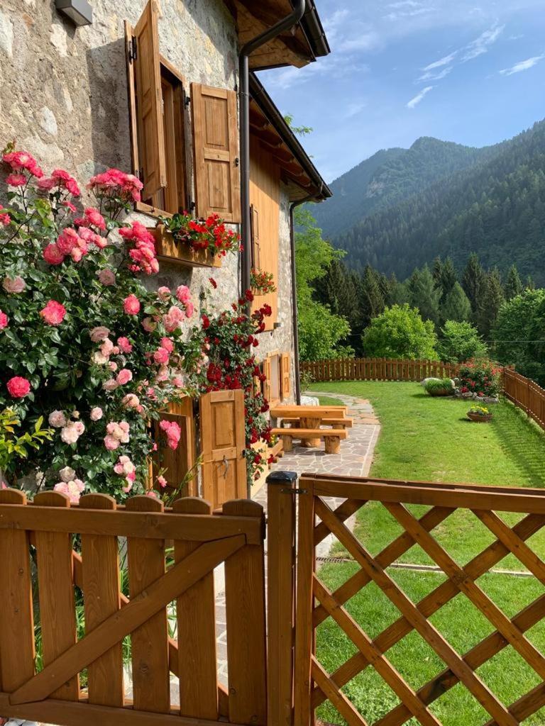 Maso Moretto Pieve Tesino Exterior foto
